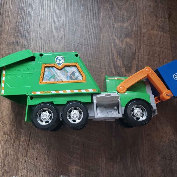 Paw Patrol garbage truck - Picture 4 of 6